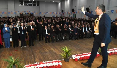 Muş Belediye Başkanı ve Başkan Adayı Feyat Asya, yeni dönem projelerini açıkladı