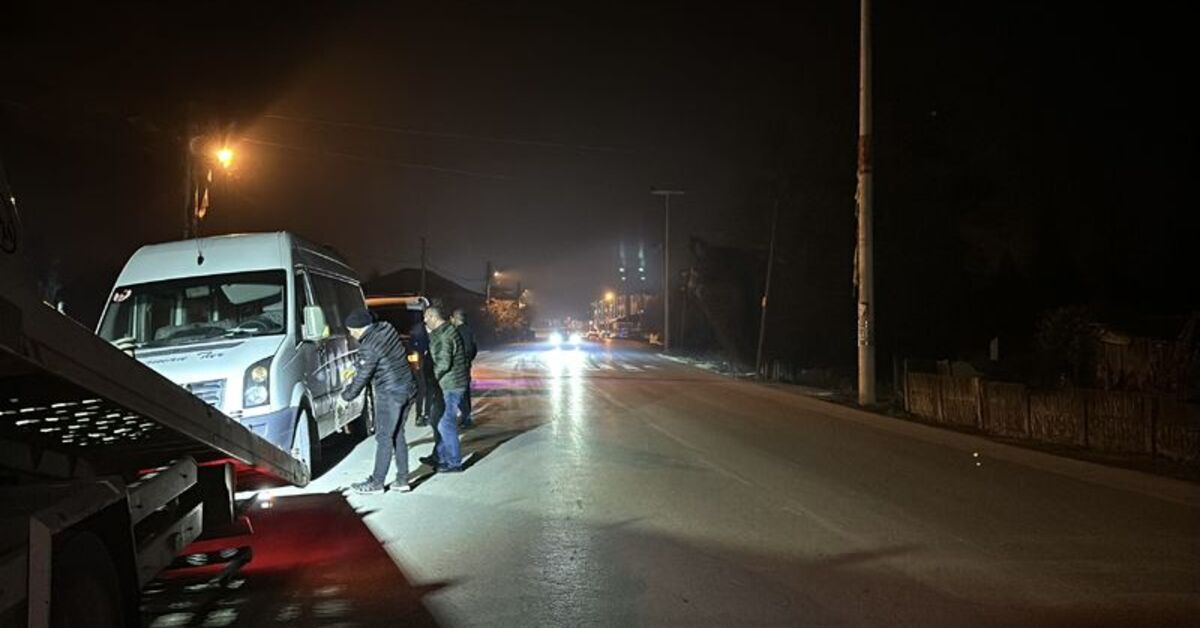 Düzce’de cip ile işçi servisi çarpıştı: 8 yaralı